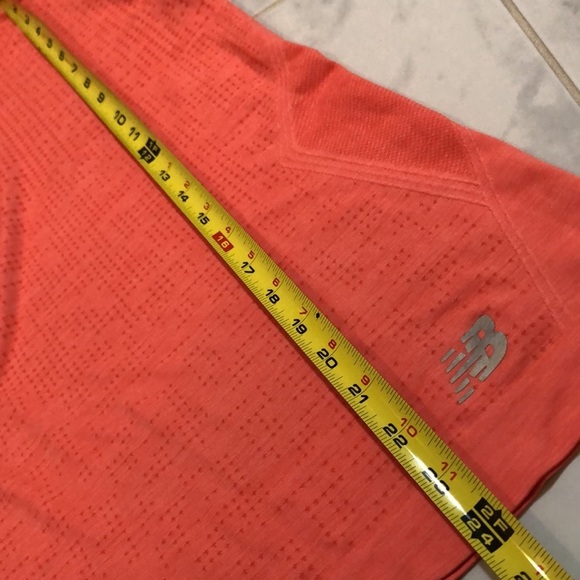 NEW Balance corral color exercise shirt. EUC! - Picture 7 of 7